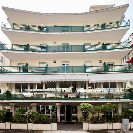 Hotel Plaza-3